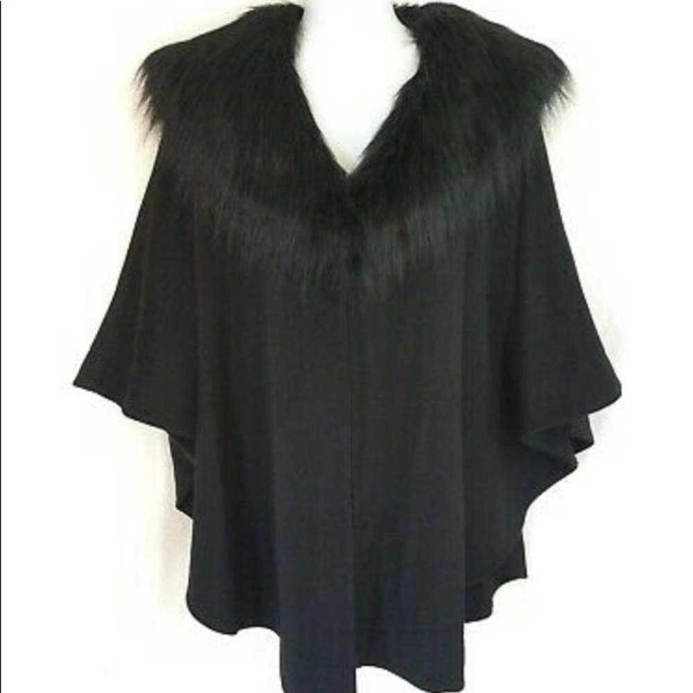 XSmall Adrienne landau Black Poncho